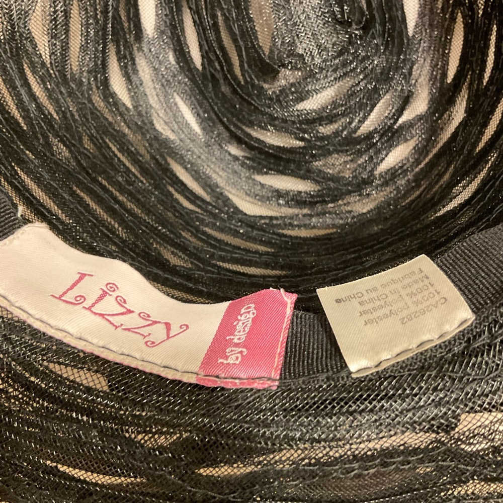 FREE with purchase of other item at list price: Lizzy Ribbon Hat, Black, Sz S - Picture 6 of 7